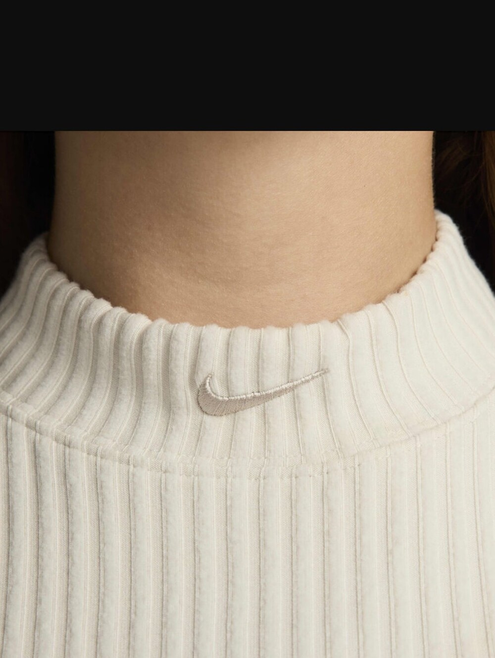 Nike Chill Knit Ribbed Cropped Tank Top - Picture 3 of 8